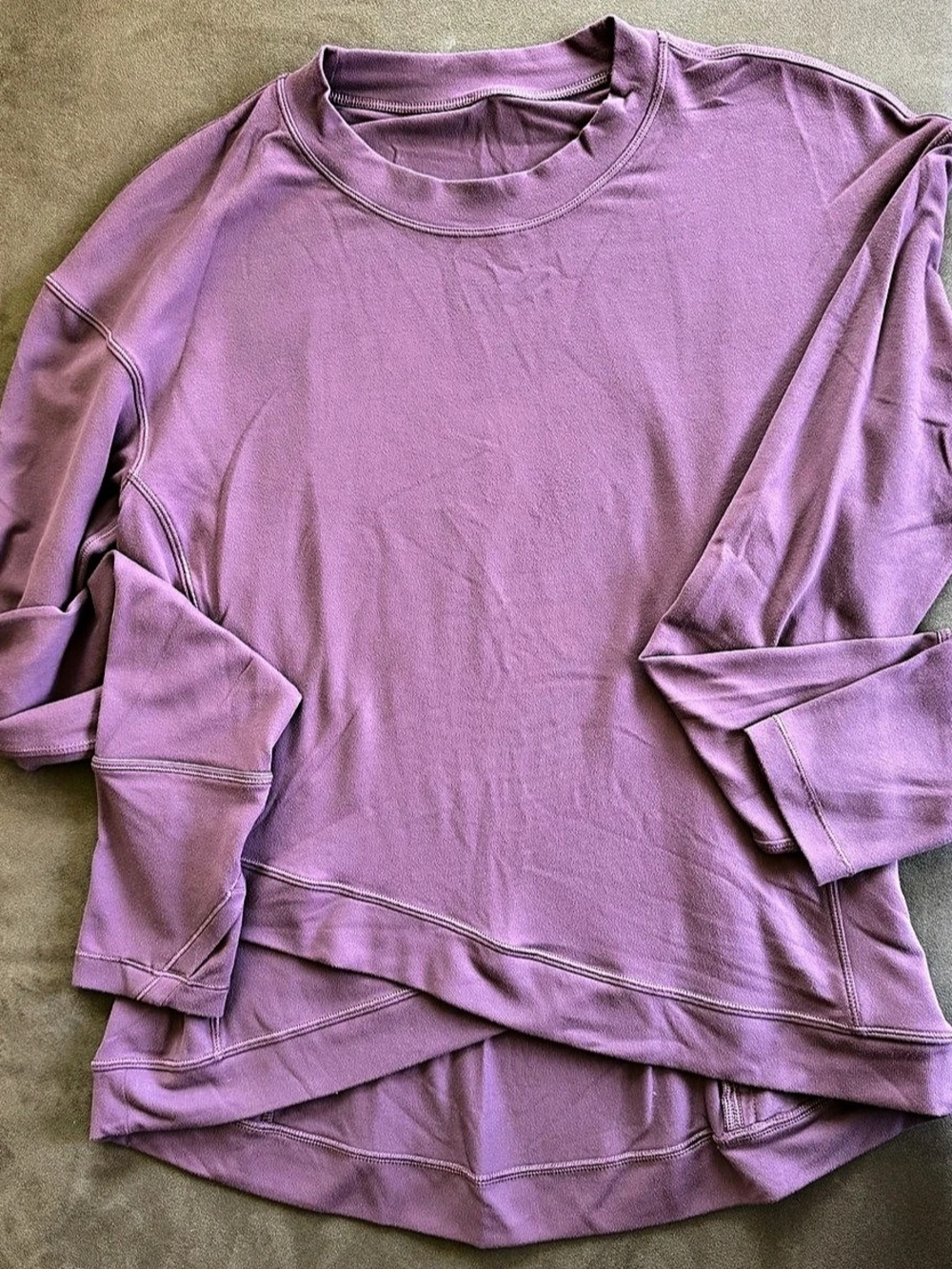 lululemon Purple Long Sleeve Pullover Size Medium Like New